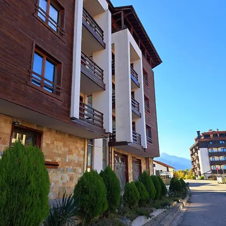 Chill & Near The Gondola Apartament